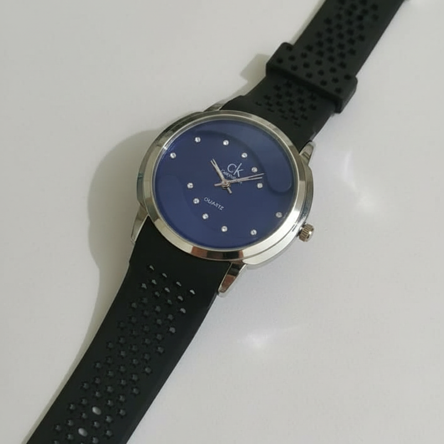 Stylish Quartz Analog Wrist Watch for Men